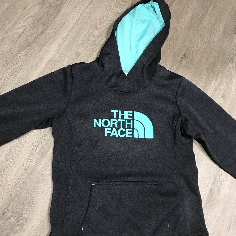 Women’s size small North Face hooded sweatshirt